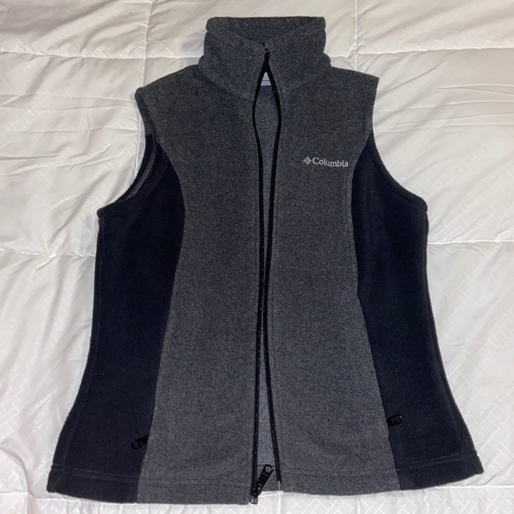 Columbia Vest